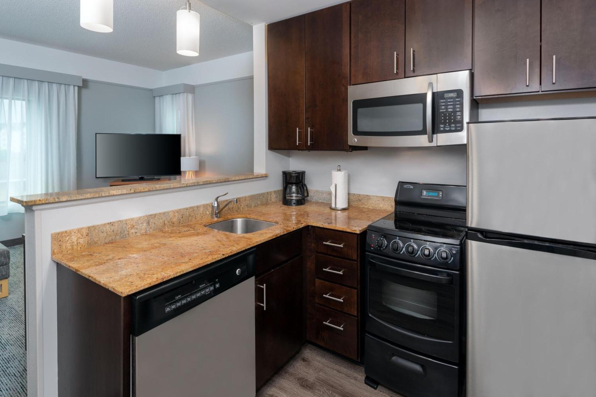 Towneplace Suites Buffalo Airport Чийктоуага Екстериор снимка